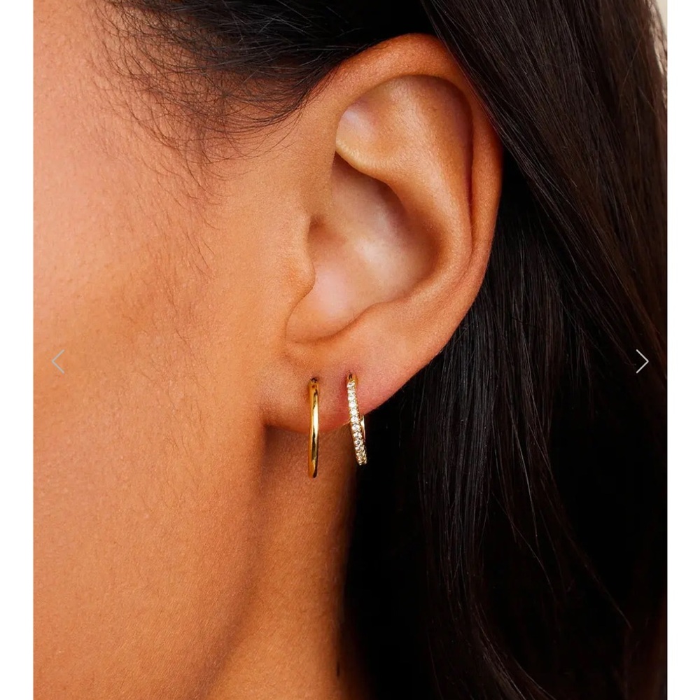 Gorjana Classic Huggie Set